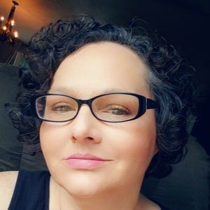 Meet your Posher, Joann